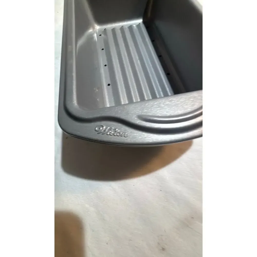Wilton Nonstick Loaf Pan with Drainage Holes